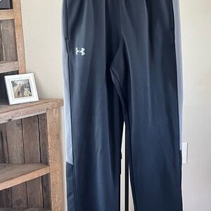 Youth Large, Under Armour Black Athletic Pants